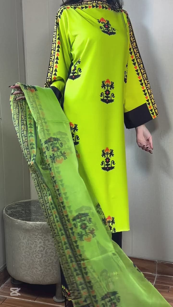 New Trending Designer Printed Lawn Suit with Dupatta - Stylish 3 PCs (Copy) Fashion Fantasia Store