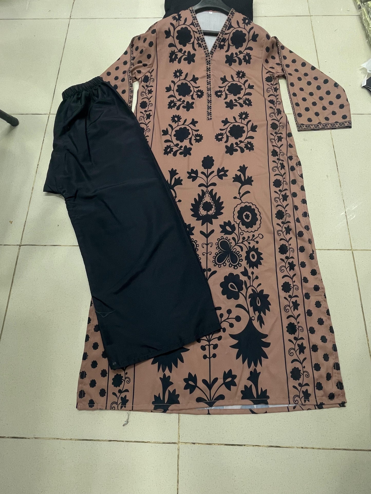 New Trending Designer Printed Lawn Suit - Stylish 2 PCs Fashion Fantasia Store