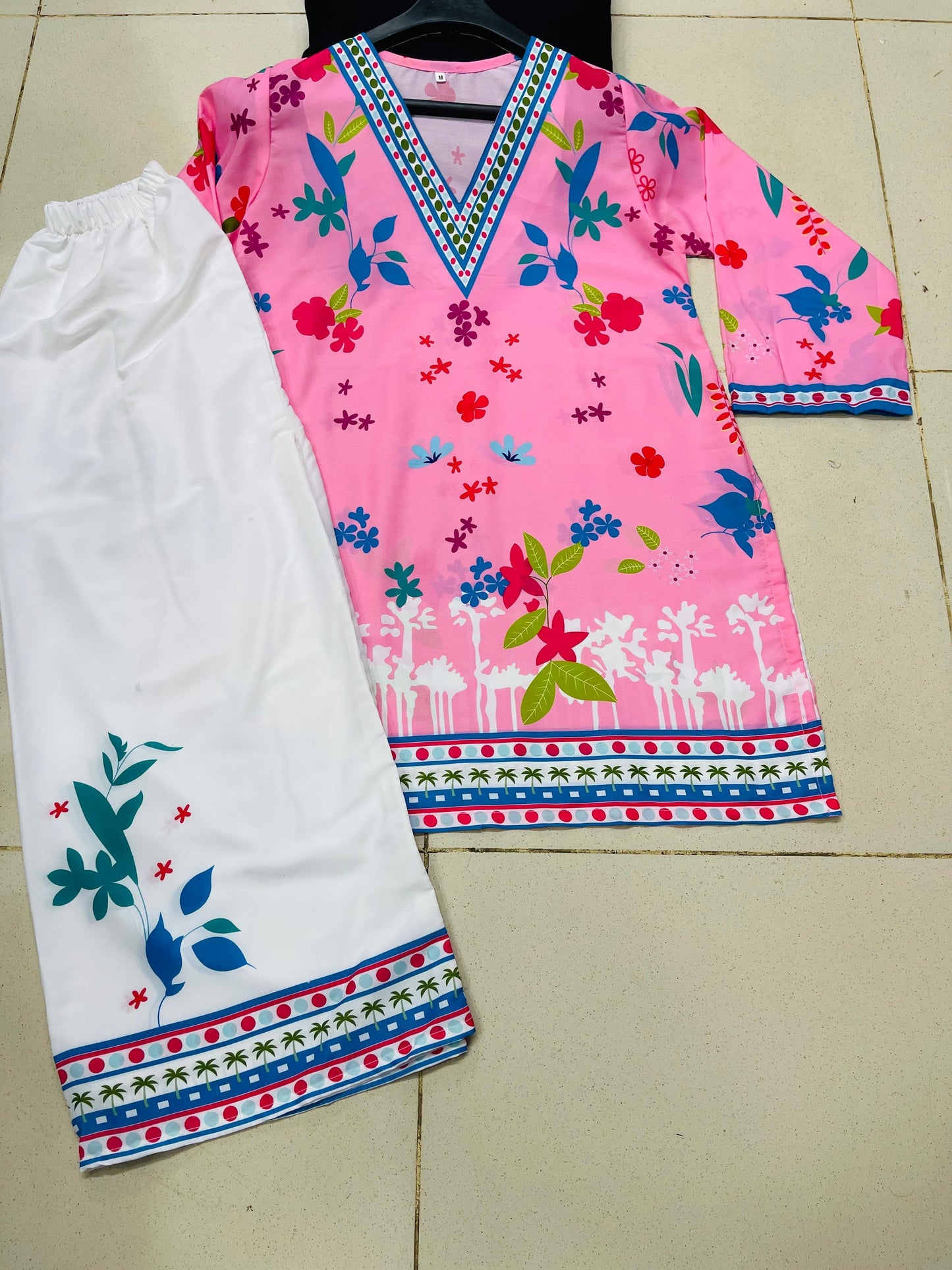 New Trending Designer Printed Lawn Suit - Stylish 2 PCs Fashion Fantasia Store