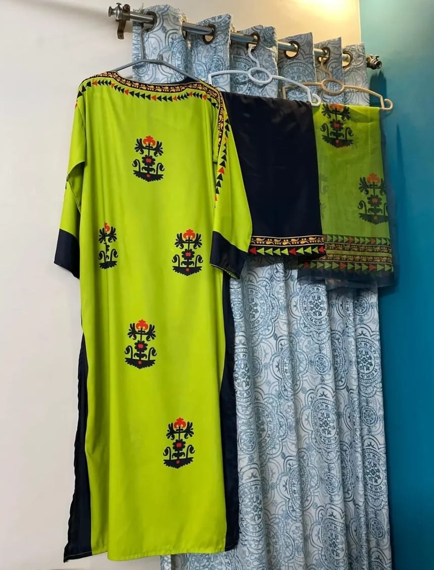 New Trending Designer Suit with Dupatta - Stylish 3 PCs Fashion Fantasia Store