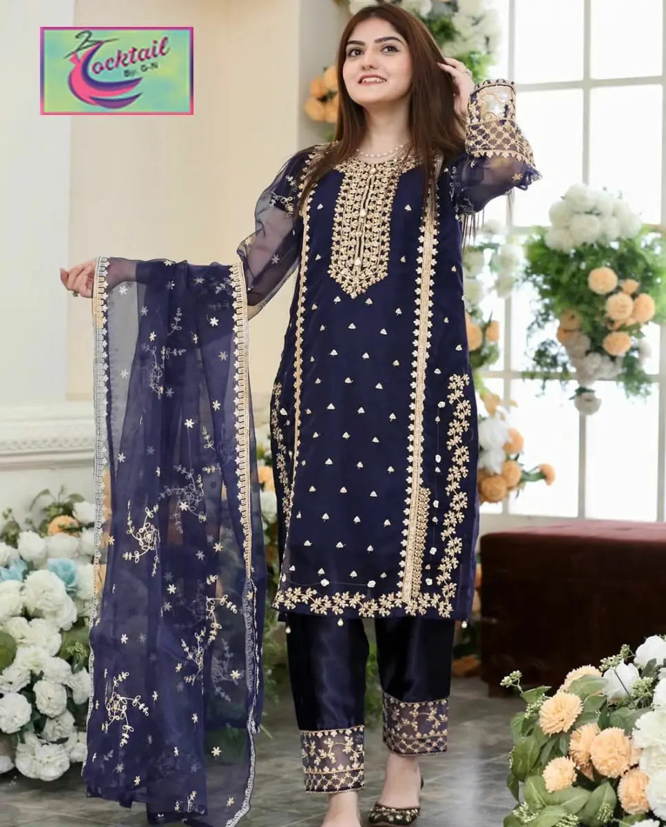 Organza Embroidered Suit with Dupatta - 3 PCs Fashion Fantasia Store