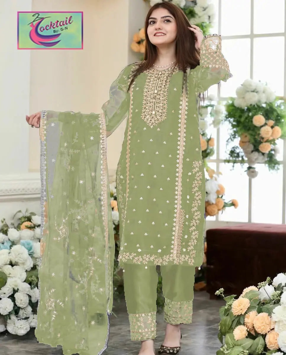 Organza Embroidered Suit with Dupatta - 3 PCs Fashion Fantasia Store