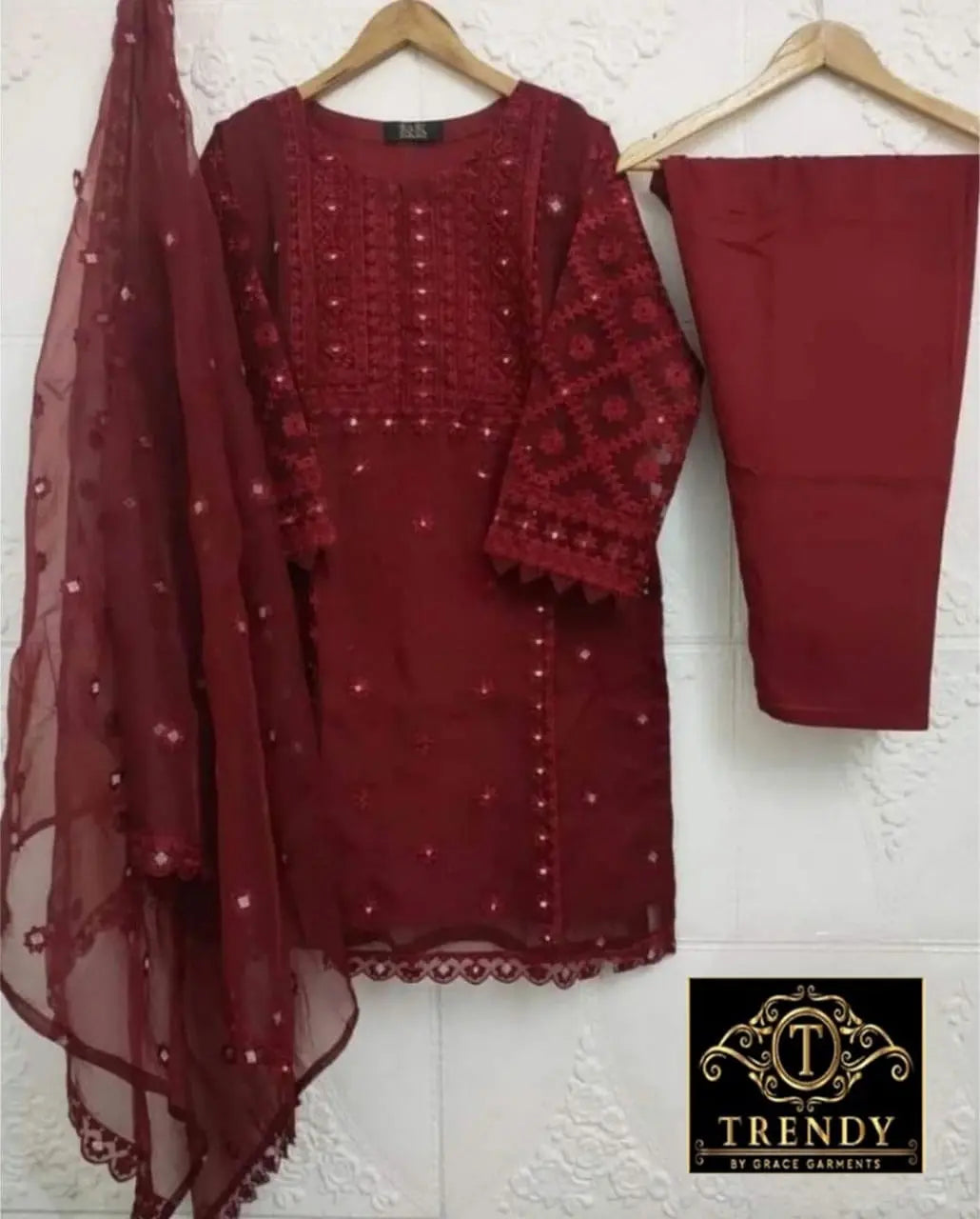 Organza Embroidered Suit with Dupatta - 3 PCs Fashion Fantasia Store