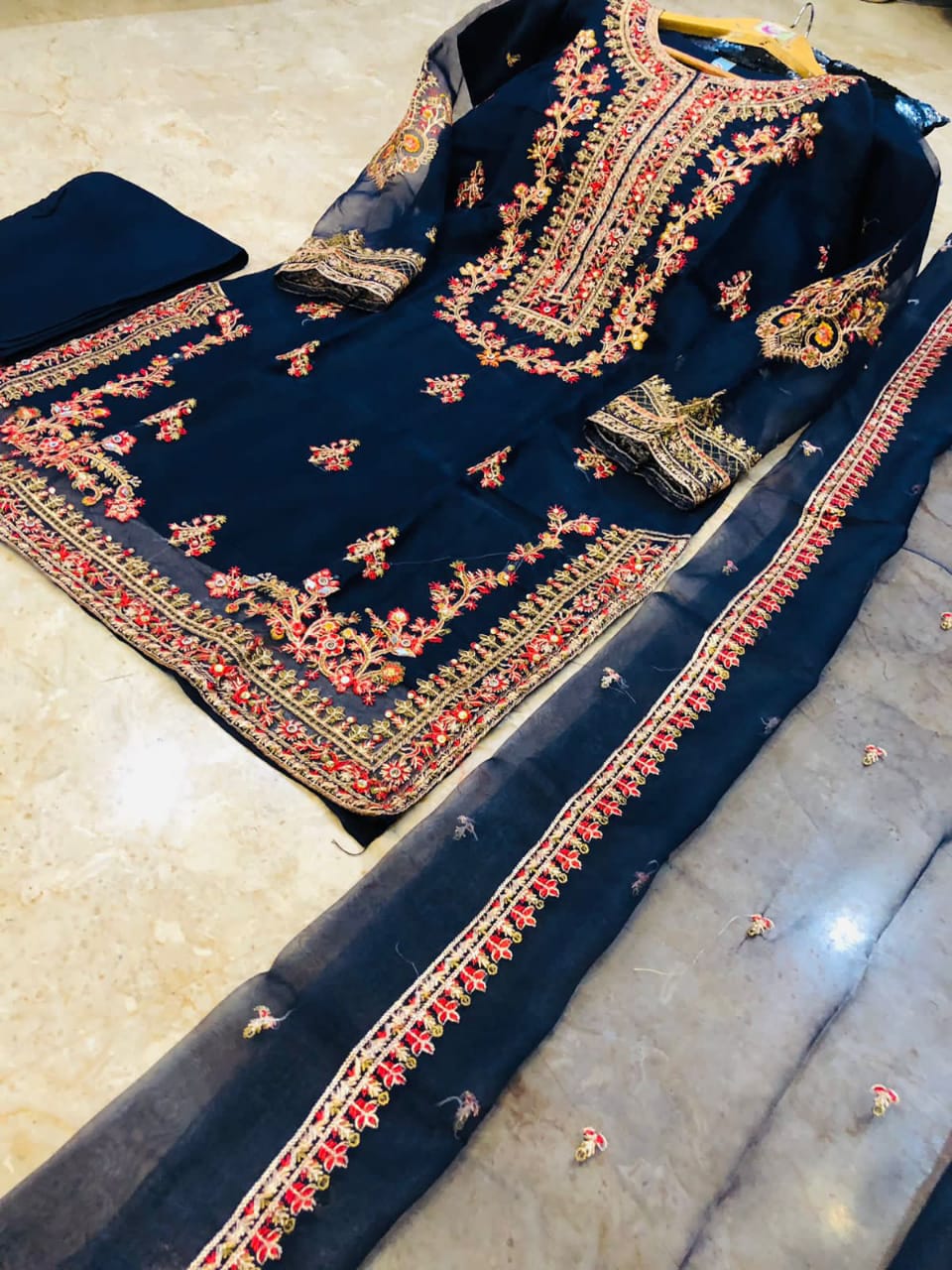 Organza Embroidered Suit with Dupatta - 3 PCs Fashion Fantasia Store