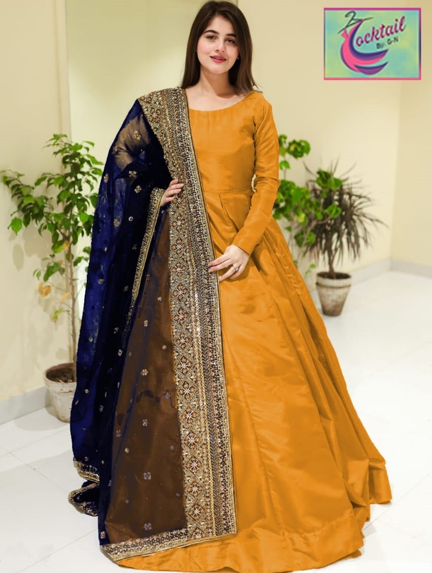 Designer Suit with Embroidered Dupatta - 3 PCs Fashion Fantasia